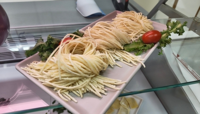 Gustala Tutta | Lasagne o Anellini al Forno teglia media, Bottiglia di Coca e 1kg di Pasta Fresca